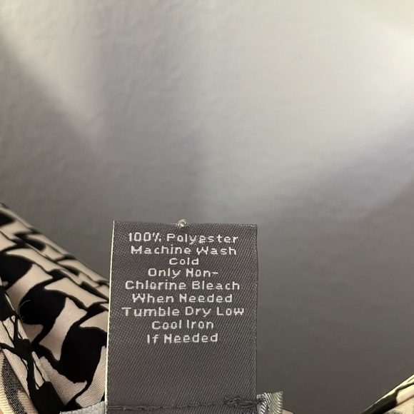 Ann Taylor Shirt Size 8 - Picture 6 of 6